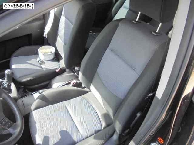 Asiento delantero izquierdo 3500274