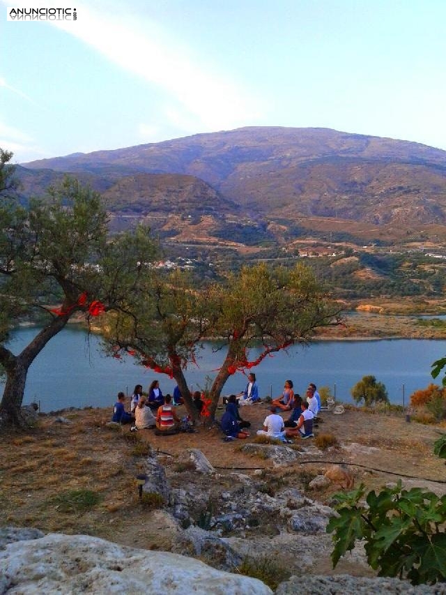 20 julio a 2 ago 2015 Retiro de Yoga abierto en la naturaleza, y la playa 