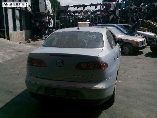 Salpicadero de seat - cordoba.