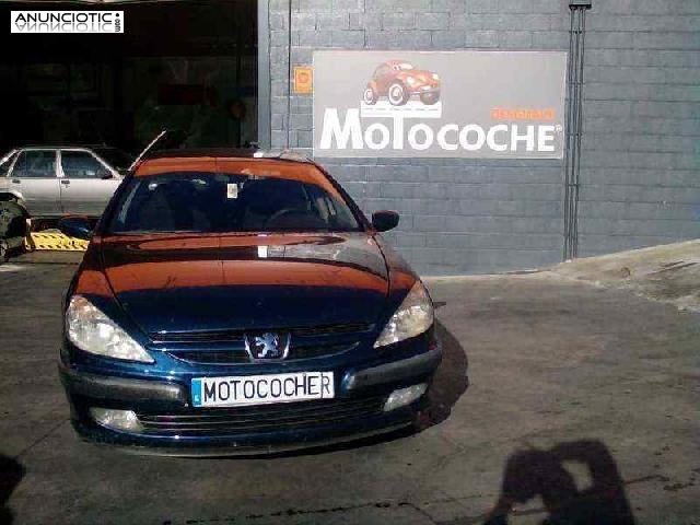 Salpicadero de peugeot - 607.