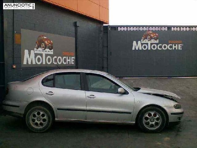 Salpicadero de seat - toledo.