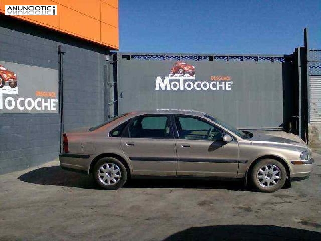 Salpicadero de volvo - s80.