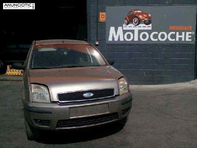 Puerta trasera izquierda de ford -