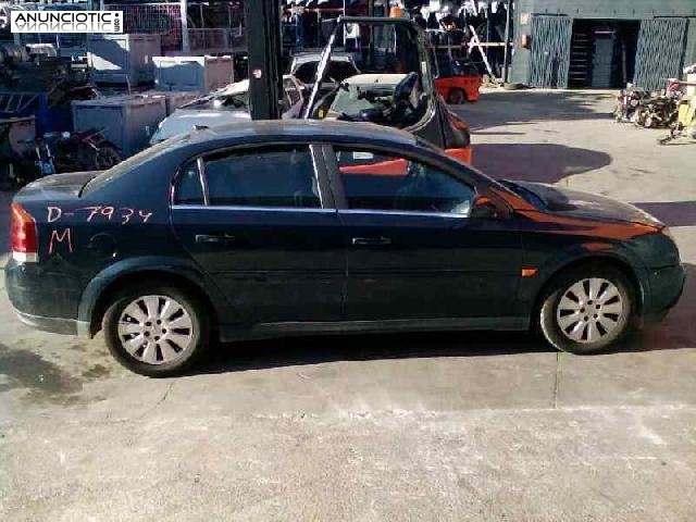 Porton trasero de opel - vectra