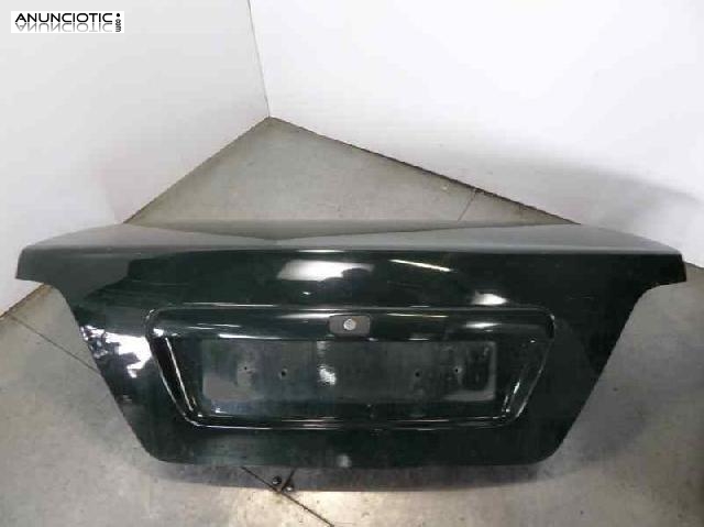 Tapa maletero de volvo - s40