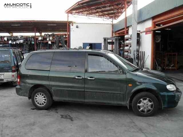 Porton trasero de kia - carnival