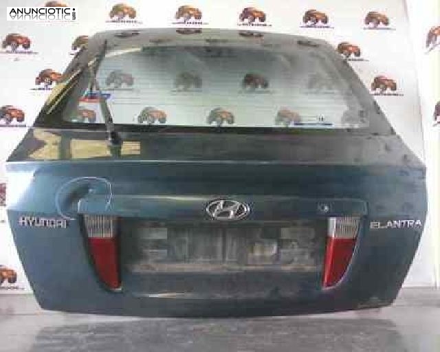 Porton trasero de hyundai - elantra