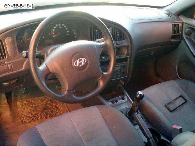 Tapa maletero de hyundai - elantra