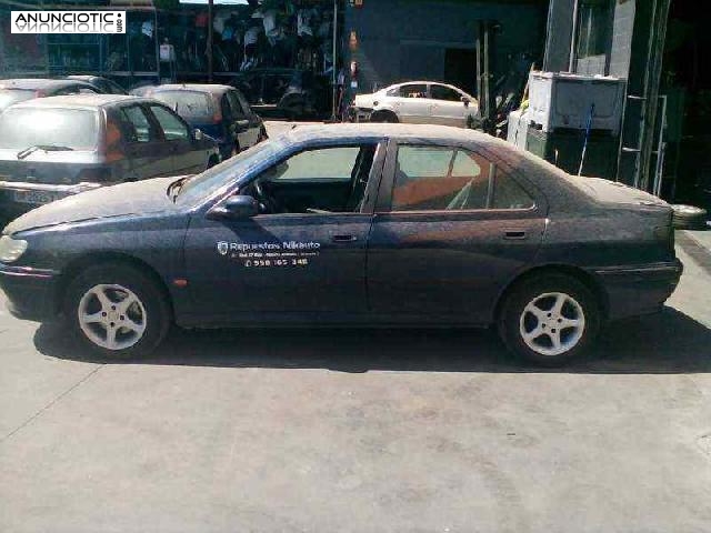 Bombin porton trasero de peugeot - 406