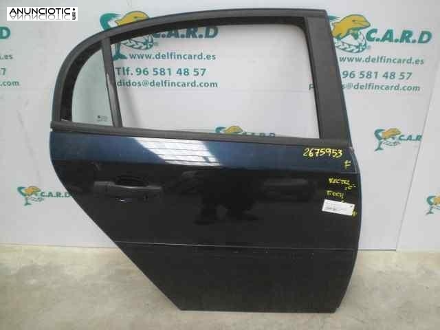 Puerta trasera derecha 2675953 opel