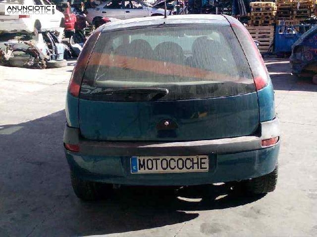 Salpicadero de opel - corsa.