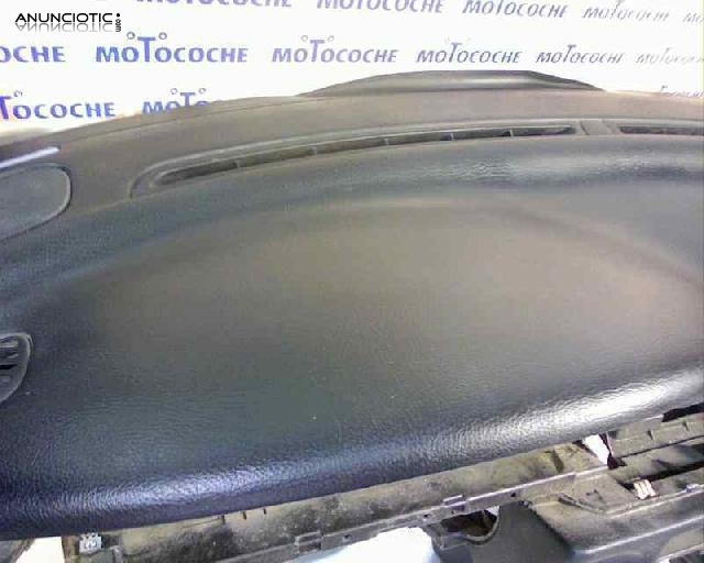 Salpicadero de peugeot - 406. 120134