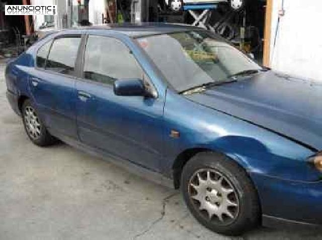 Porton trasero de nissan - primera