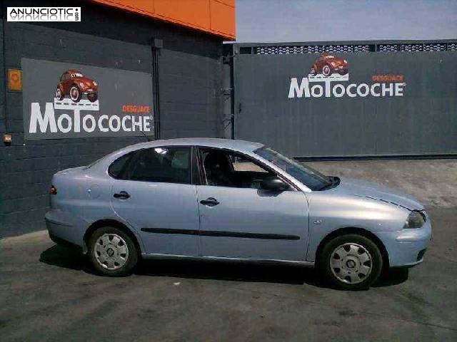 Salpicadero de seat - cordoba. 384547 