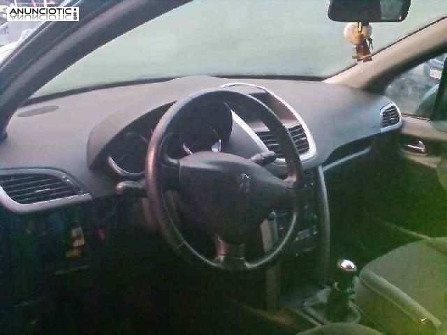 Juego de llantas de peugeot - 207. 