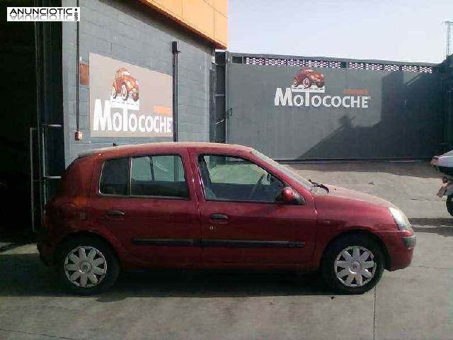 Porton trasero de renault - clio 479425