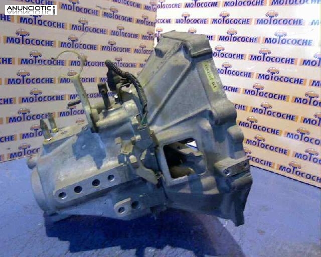 113889 caja honda civic berlina .5 1.5