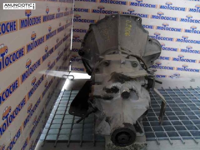 114257 caja nissan vanette 2.0 diesel