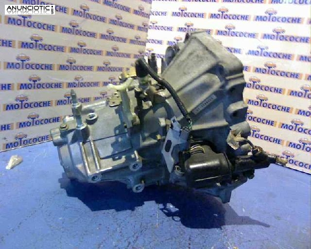 115600 CAJA HONDA CIVIC BERLINA .5 1.6 SOHC