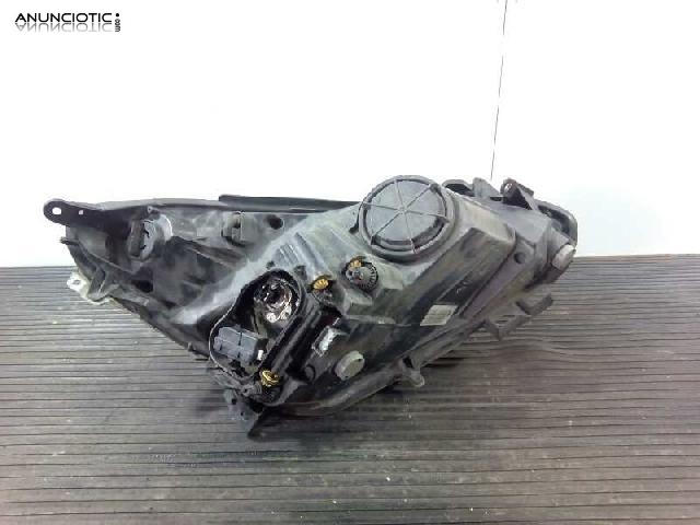 1105924 faro opel corsa d essentia