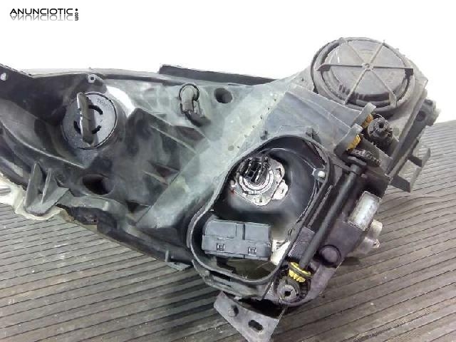 1105924 faro opel corsa d essentia