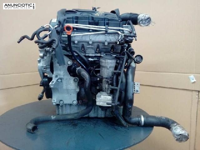 1323516 motor volkswagen touran advance