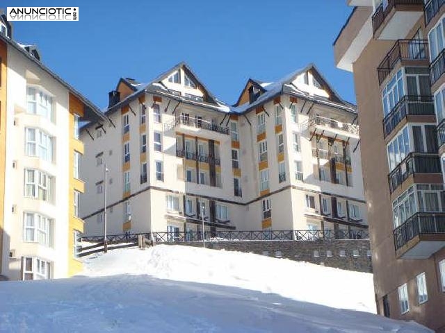 Edificio miramar en sierra nevada zona baja