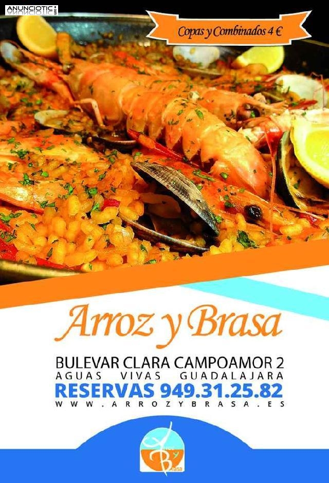 Ven a degustar del rico sabor de una Paella.