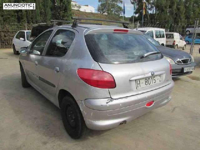 Peugeot 206 berlina para despiece completo