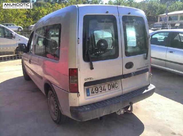 Despiece de opel combo /corsa c) familiar de 2005