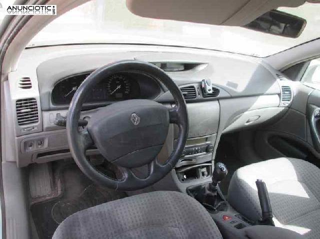 Piezas y recambios de renault laguna ii del 2005