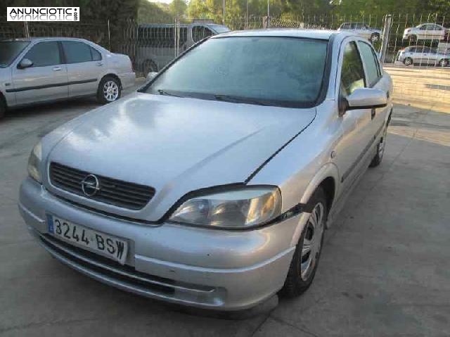 Despiece de opel astra g año 2000