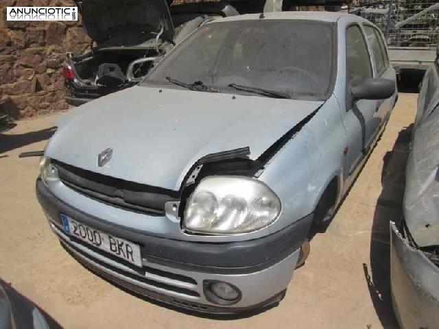 Paragolpes 1302714 renault clio 2001