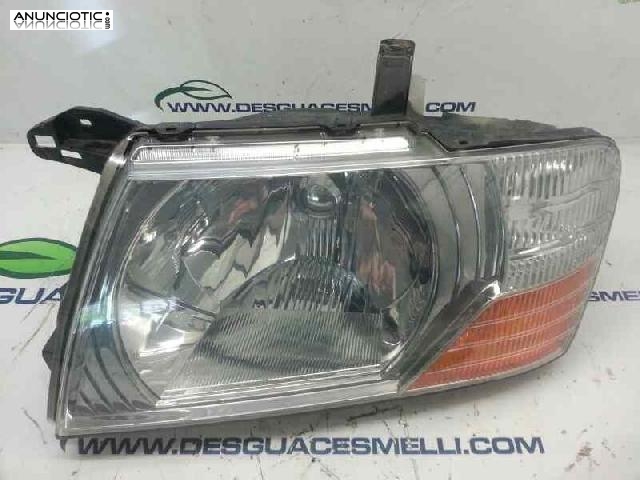 Faros de mitsubishi montero 2004