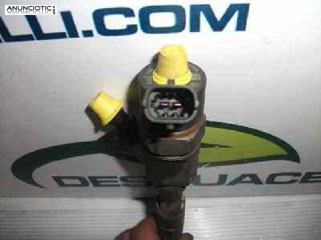 Inyector 139910 de renault r-8200100696