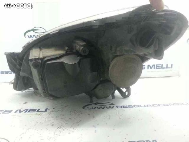 Faros 1612043 de opel astra 2005