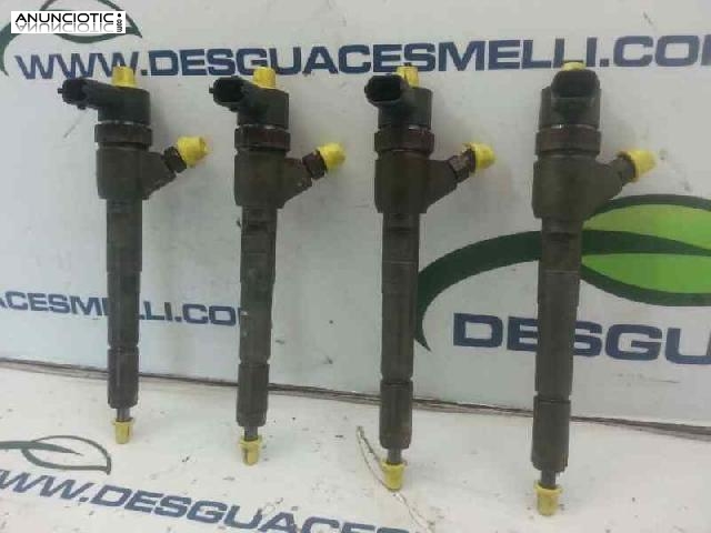 Inyector 1613135 de opel r-0445110083