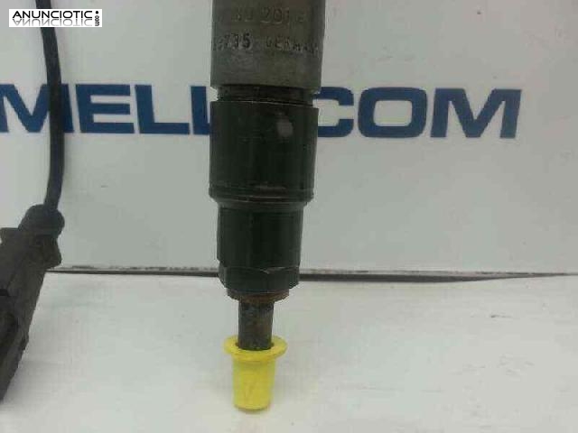 Inyector 1552881 de seat r-028130202q