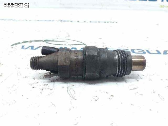 Inyector 2295945 de renault r-kca17s42