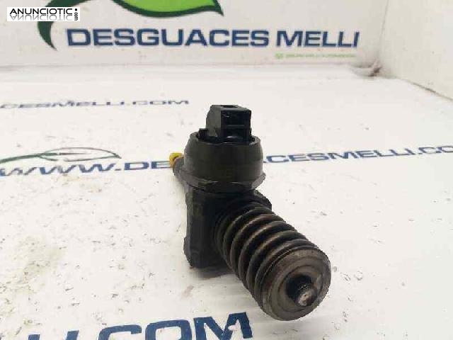 Inyector 2067505 de seat r-038130073al