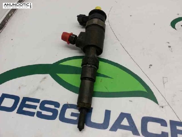 Inyector 1037998 de peugeot