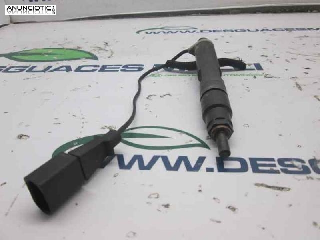 Inyector 794808 de seat r-038130202c