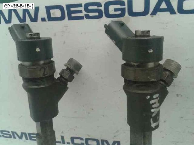 Inyector 1694767 de toyota r-2367033010