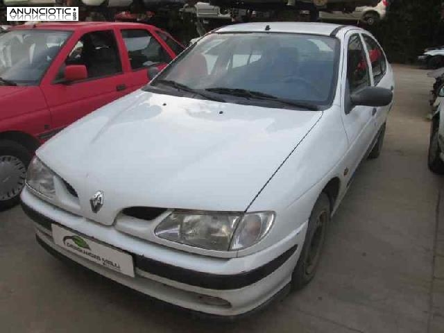 Piloto 1038943 de renault megane 1997