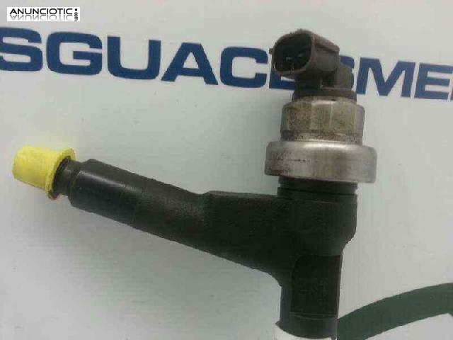 Inyector 1548817 de opel r-8973138612