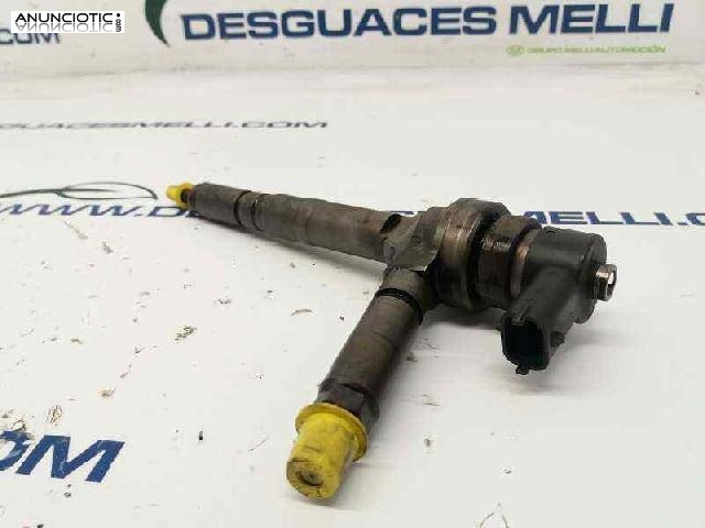 Inyector 1971842 de opel r-0445110118