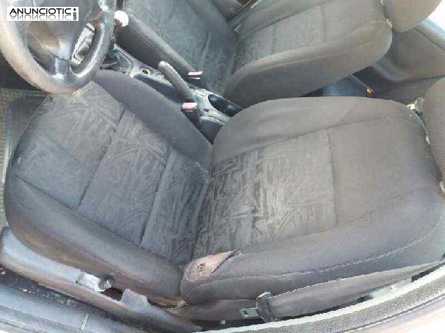 Despiece 12468 de peugeot 406 berlina