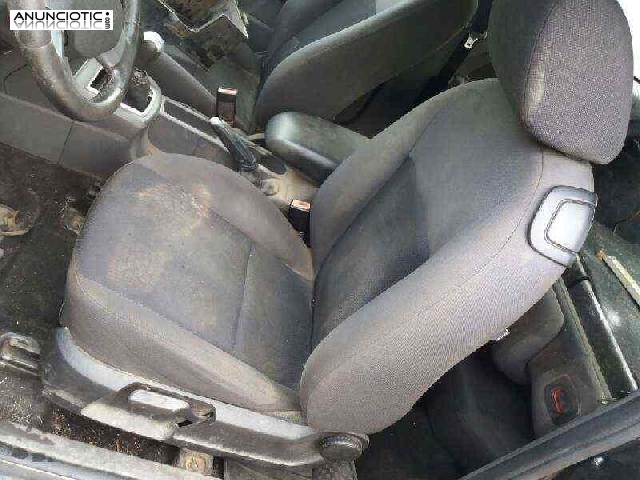 Despiece 13196 de ford focus berlina