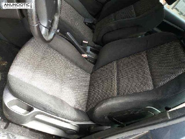 Despiece 14779 de peugeot 307 berlina