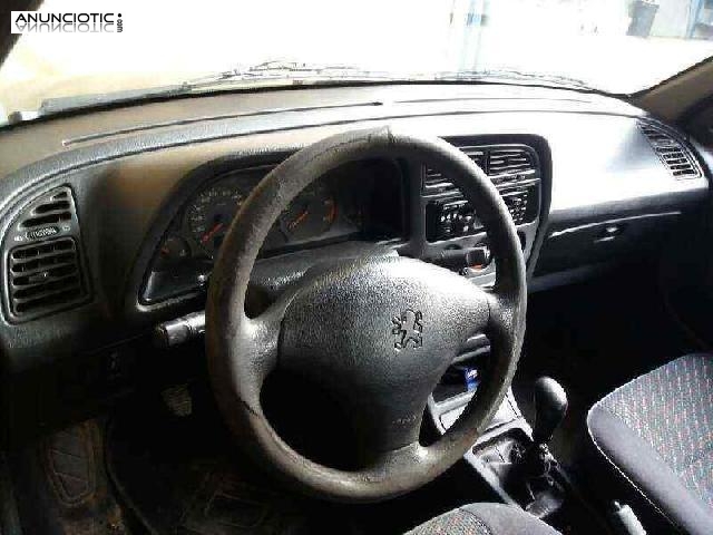 Despiece 14432 de peugeot 306 berlina